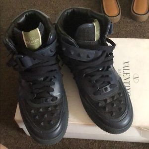 Lightly used 100% authentic